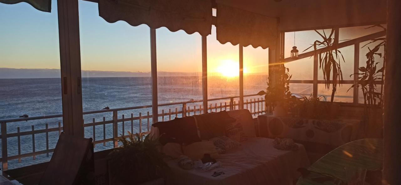 Sunset Room At Front Beach - Habitacion En La Playa Piso Privado Tavernes de Valldigna Esterno foto